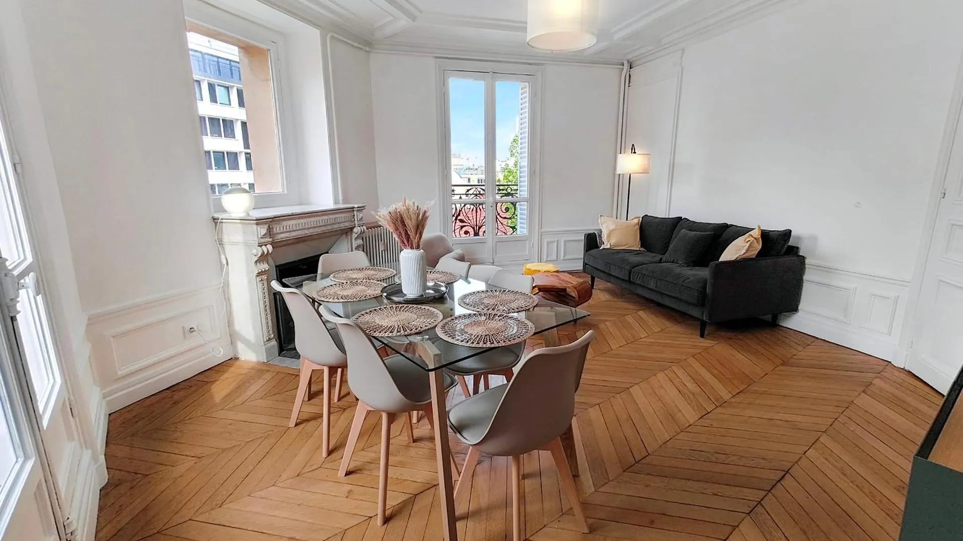 Amazing Refurbished Flat In Paris V Apartment France