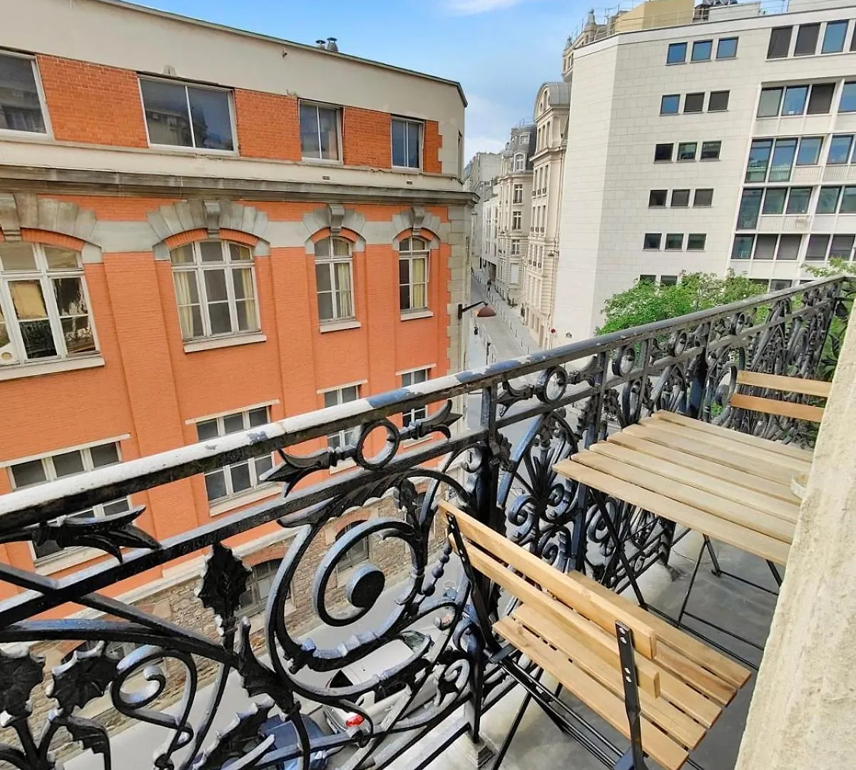 Amazing Refurbished Flat In Paris V Apartment